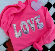 Load image into Gallery viewer, Sequin Retro 💓LOVE💓 Shirt