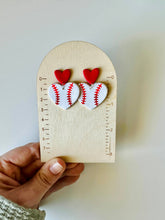 Load image into Gallery viewer, Ball Heart Dangles