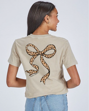 Load image into Gallery viewer, Leopard Bow