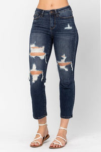 Mid Rise Crop Leg Straight Jeans