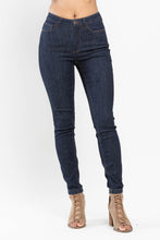 Load image into Gallery viewer, High Waist Classic Back Pocket Embroidery Skinny
