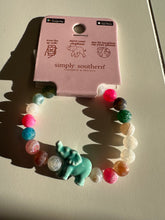 Load image into Gallery viewer, Elephant Tracking Bracelet Simply Southern
