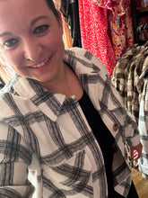 Load image into Gallery viewer, Simply Southern Shacket Jacket
