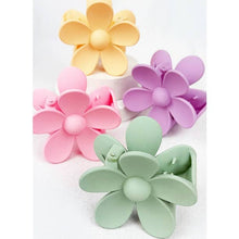 Load image into Gallery viewer, Daisy Hair Clip

