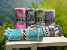 Load image into Gallery viewer, Beach Towel, Oversized, Quick-Dry: Grey Blue
